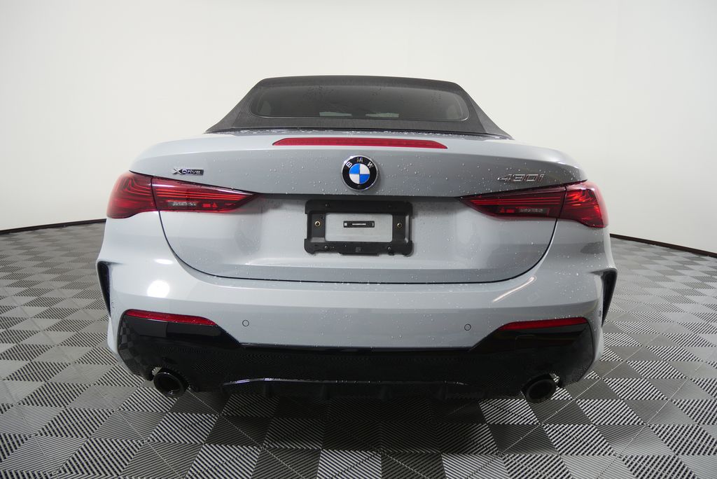 Thumbnail: 2025 BMW 4 Series - 5