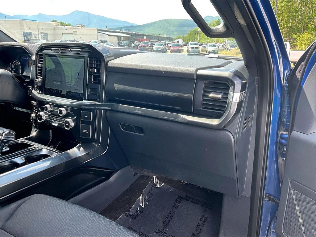 2022 Ford F-150 — photo 13