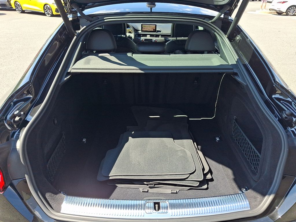 Thumbnail: 2019 Audi A5 - 27