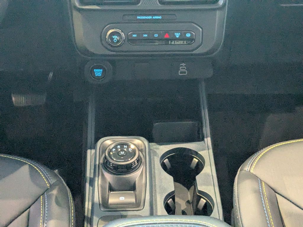 2025 Ford Maverick Lobo