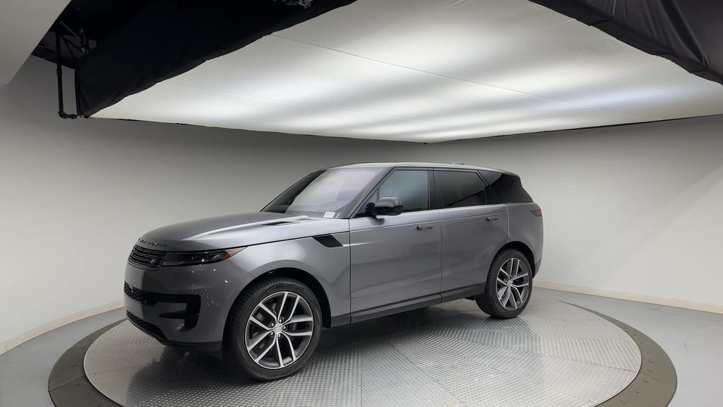 Thumbnail: 2023 Land Rover Range Rover Sport - 4