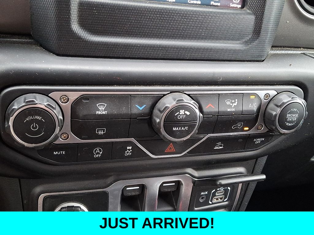 Used 2023 Jeep Wrangler SUV