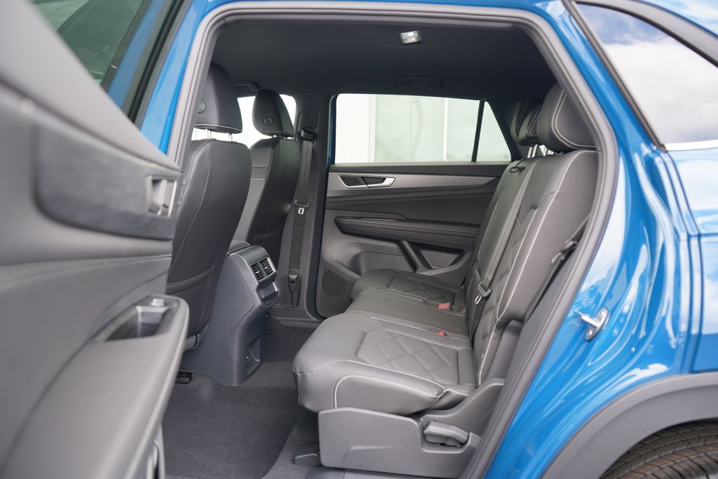 Thumbnail: 2025 Volkswagen Atlas - 10