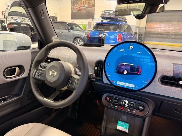 Thumbnail: 2026 MINI Cooper - 24