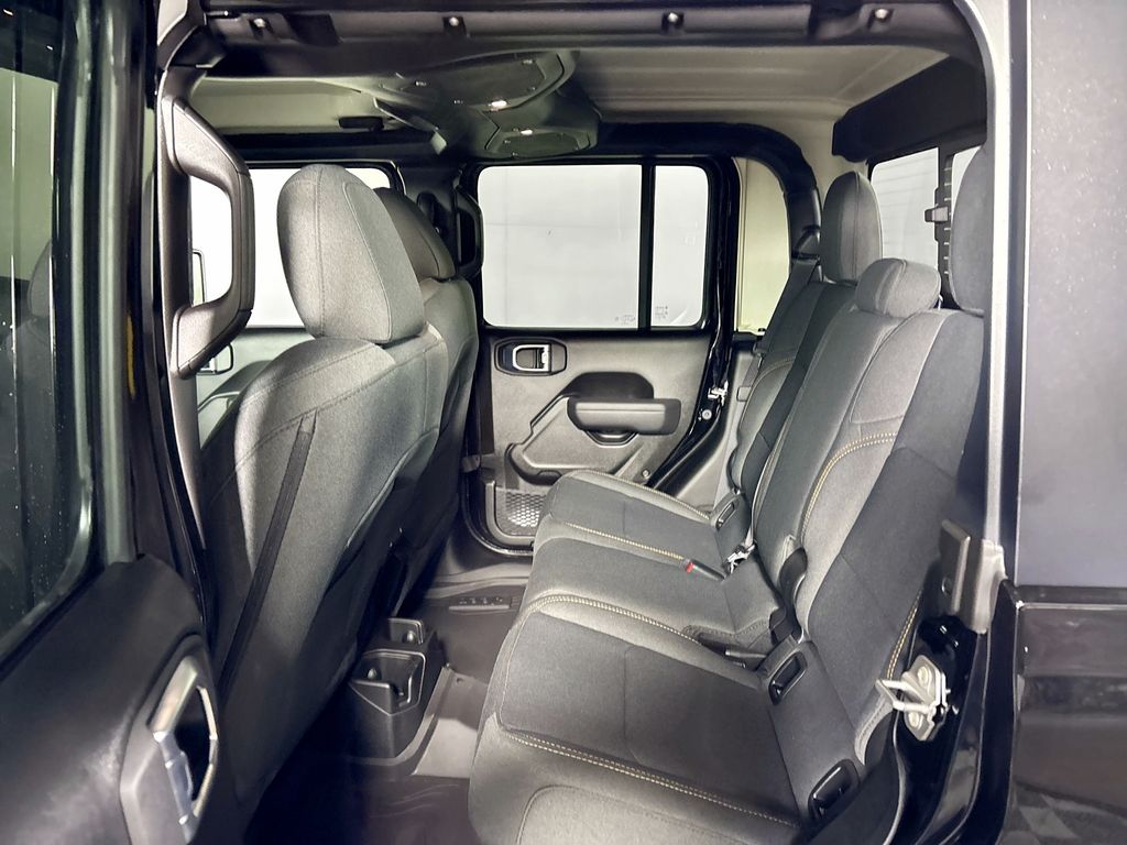 2026 Jeep Gladiator Sport S