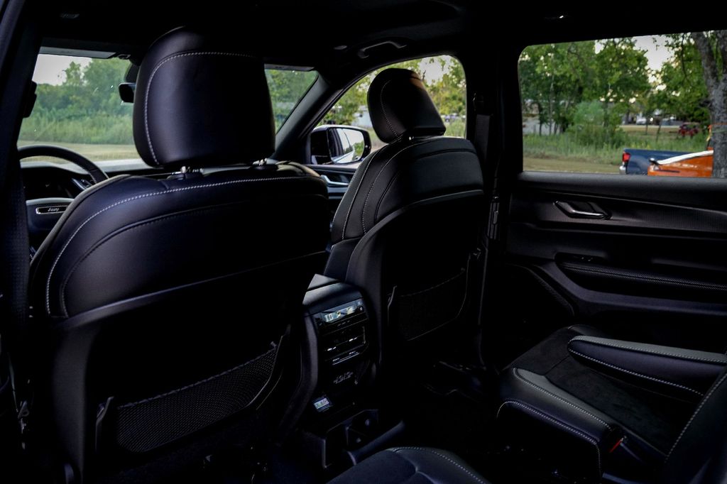 New Car 2025 Jeep Grand Cherokee L  Altitude X For Sale Under $50,000 In Taylor, Texas
