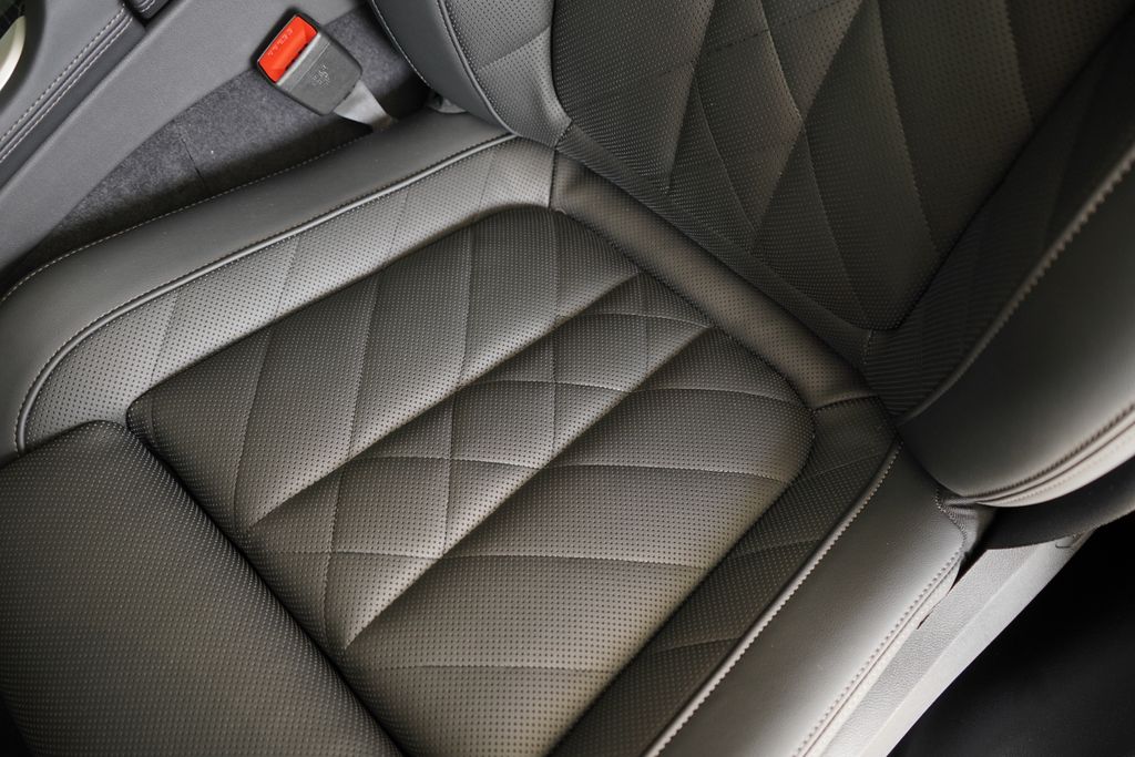 Thumbnail: 2026 BMW X5 - 11