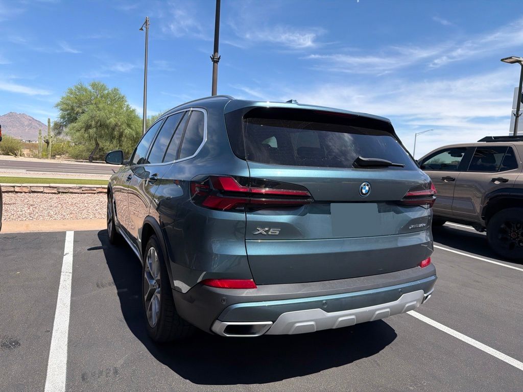 Thumbnail: 2024 BMW X5 - 4