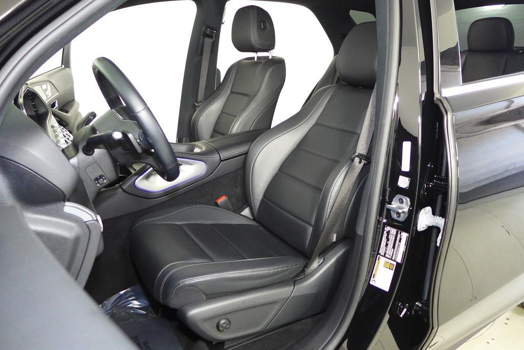 Thumbnail: 2023 Mercedes-Benz GLE - 22