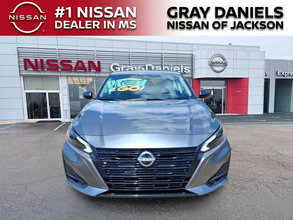 New 2026 Nissan Altima Sedan