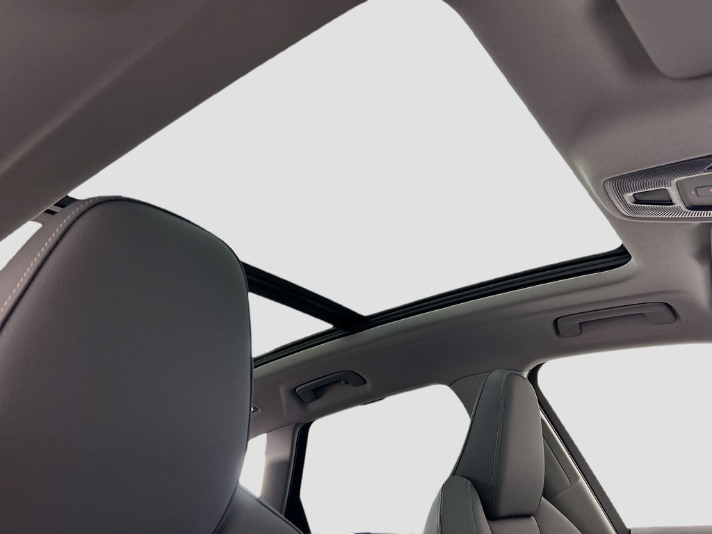 Thumbnail: 2025 Audi Q5 - 17