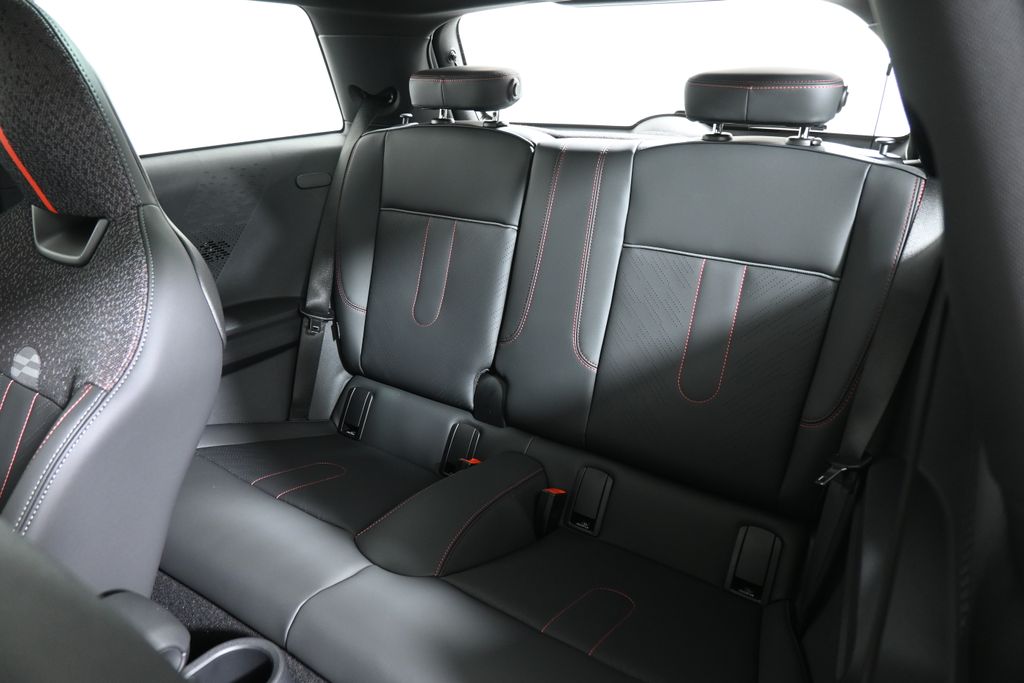 Thumbnail: 2026 MINI Cooper - 23