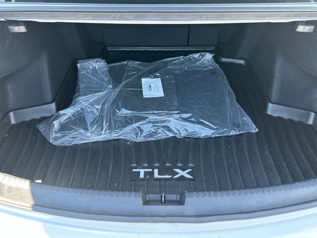 Thumbnail: 2023 Acura TLX - 9