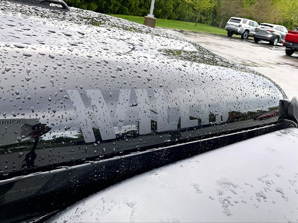2024 Jeep Wrangler — photo 29