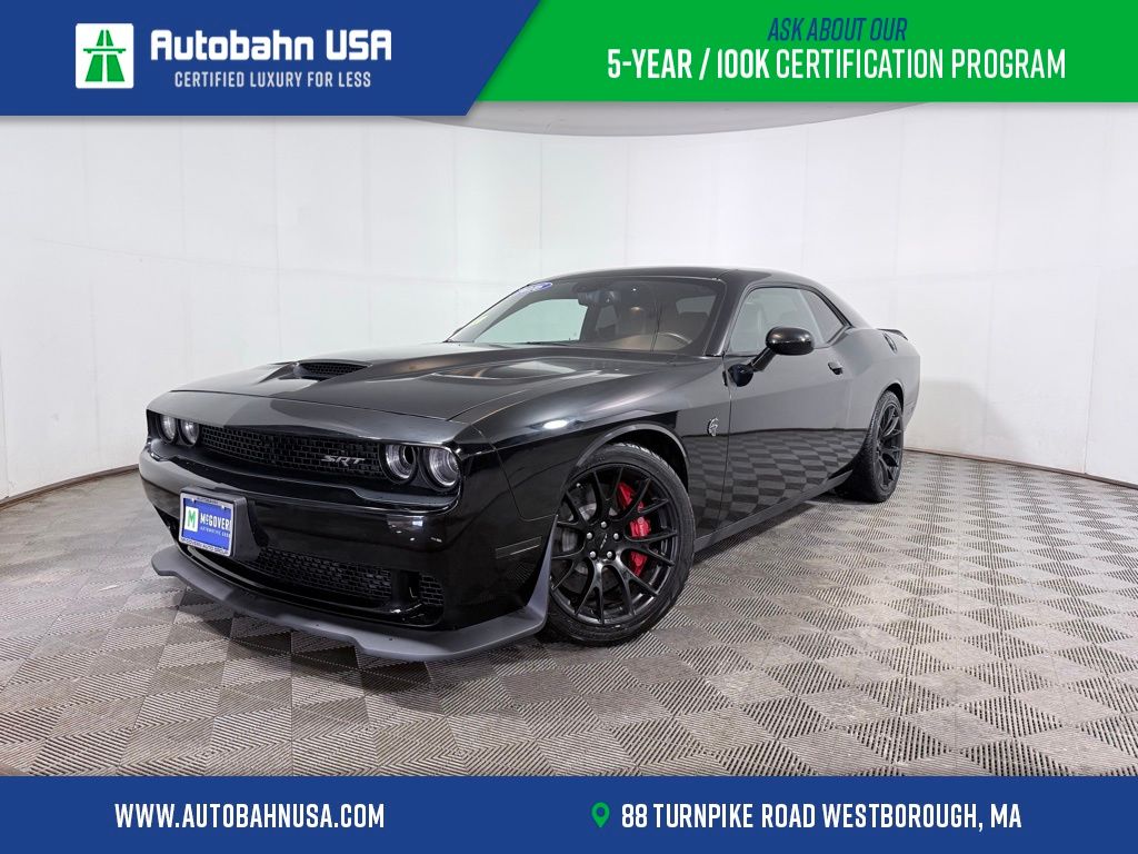 Pitch Black Clearcoat 2016 Dodge Challenger SRT Hellcat RWD Coupe Rear-Wheel Drive 6-Speed Manual