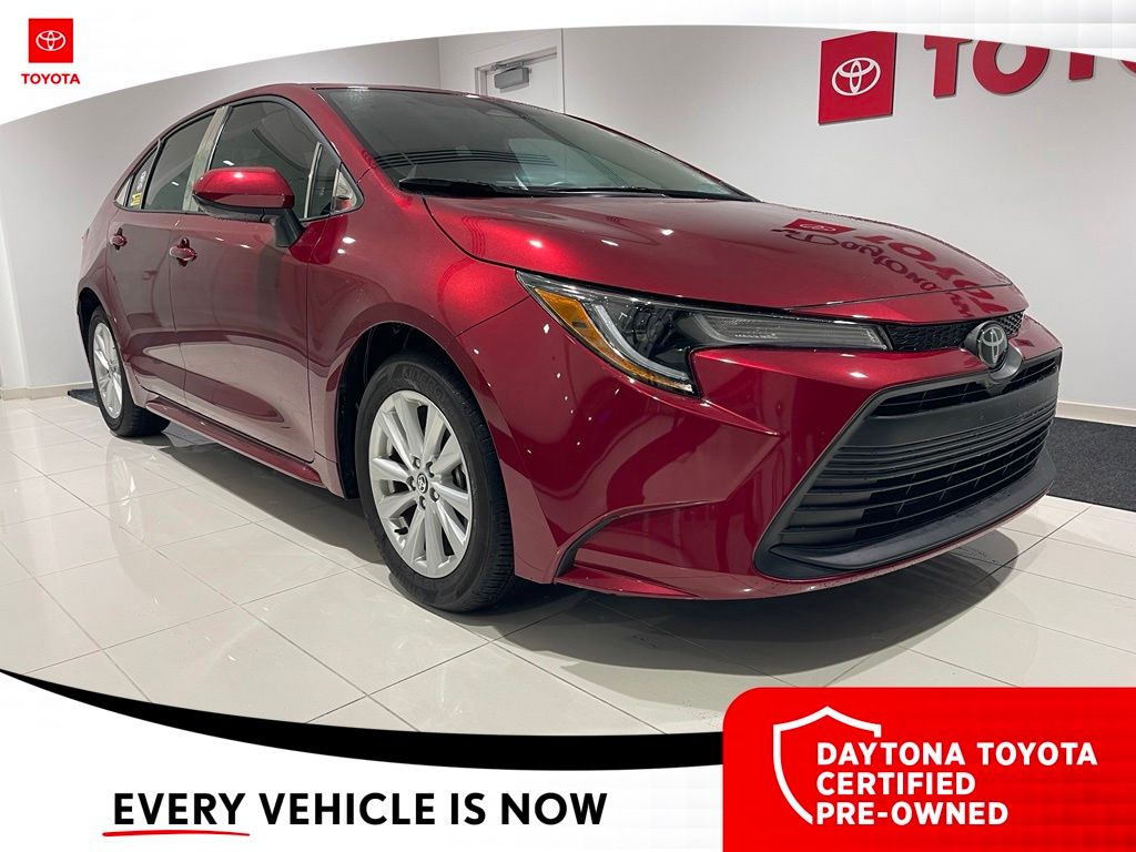 2026 Toyota Corolla LE - Photo 6
