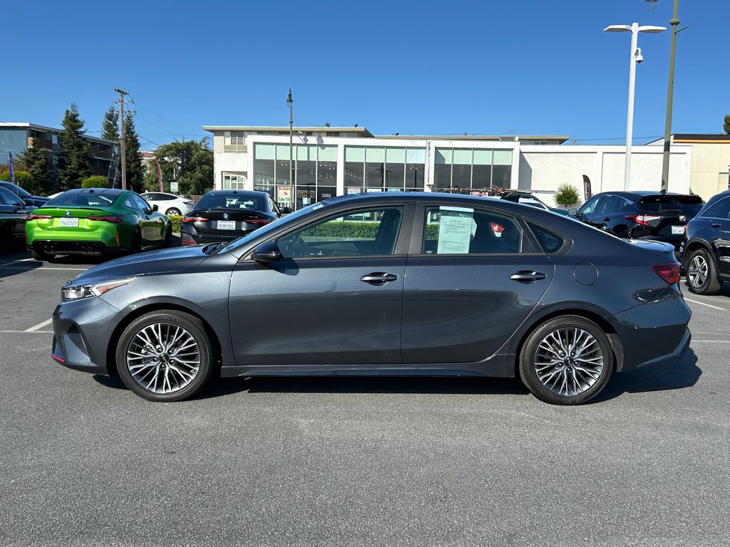 2023 Kia Forte GT-Line 2