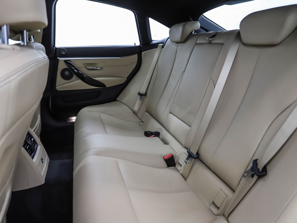 Thumbnail: 2018 BMW 4 Series - 23