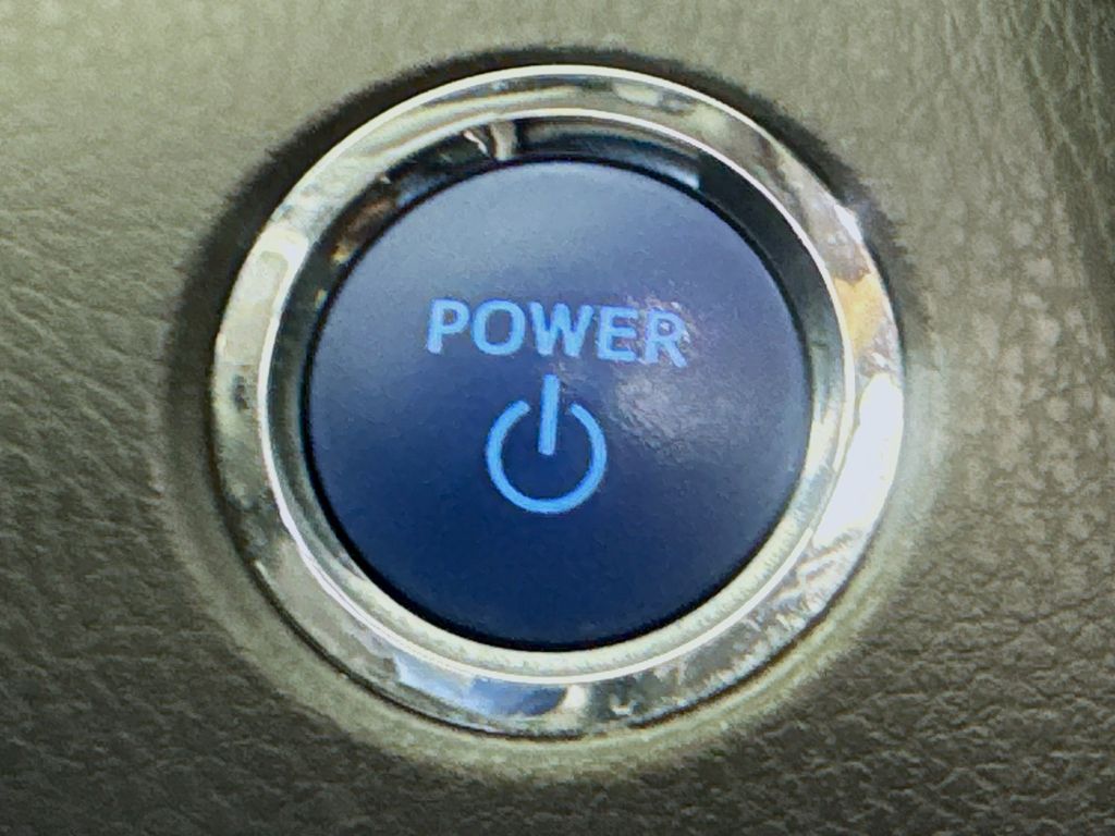 Used Car 2022 Toyota Camry Hybrid  Le For Sale Under $25,000 In Austin, Texas