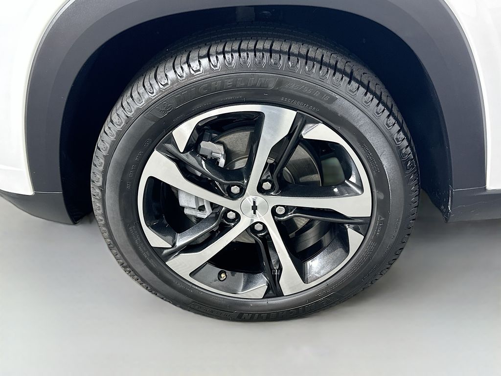 Thumbnail: 2024 Chevrolet Trax - 29