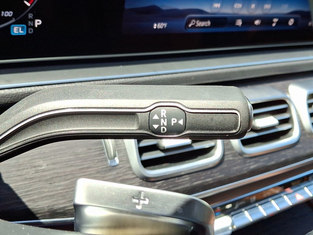 Thumbnail: 2025 Mercedes-Benz GLE - 15