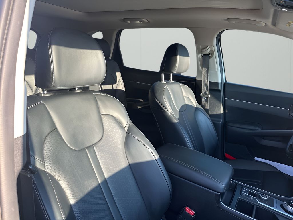Used Car 2022 Kia Sorento Hybrid  Ex For Sale Under $30,000 In Austin, Texas