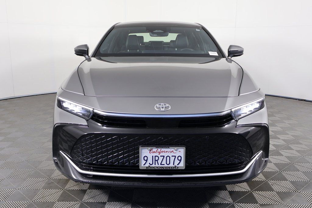 Thumbnail: 2023 Toyota Crown - 2