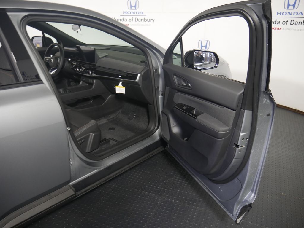 Thumbnail: 2025 Honda Prologue - 7