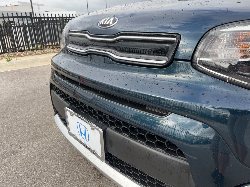 Thumbnail: 2017 Kia Soul - 13