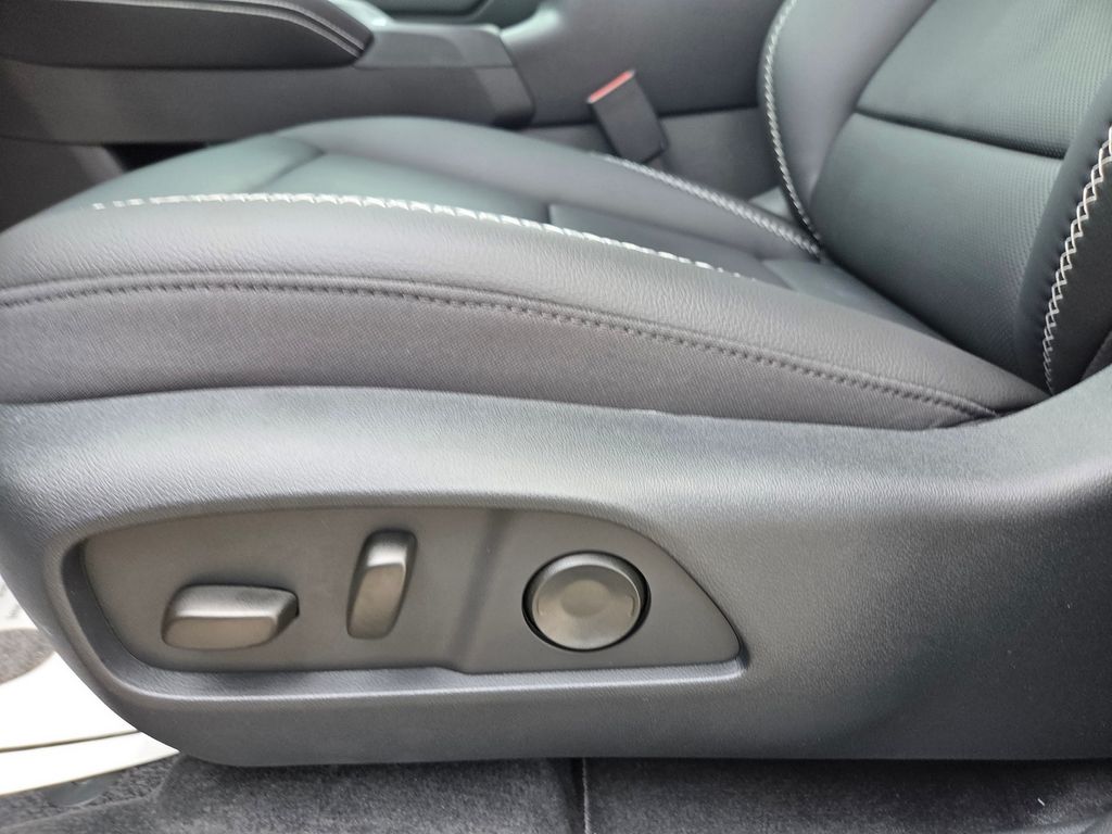 2027 GMC Terrain AWD Denali