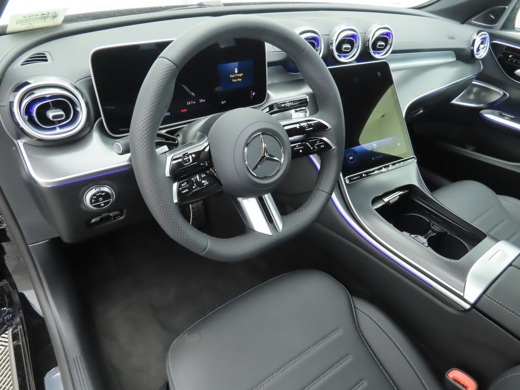 Thumbnail: 2025 Mercedes-Benz C-Class - 9