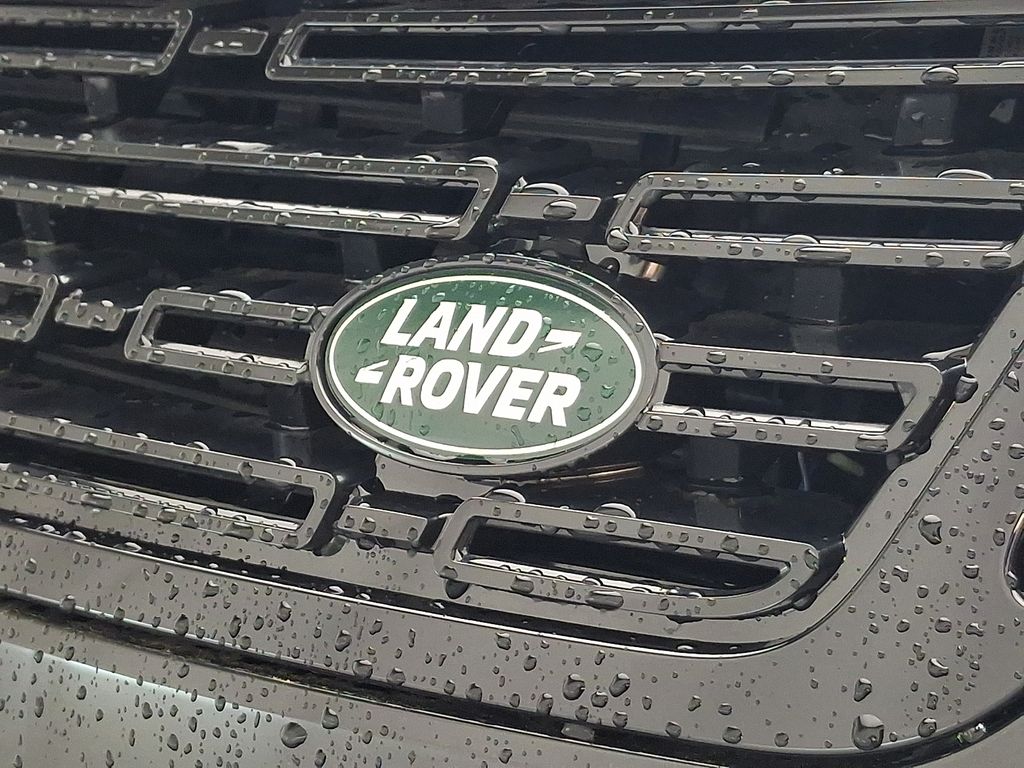 Thumbnail: 2026 Land Rover Range Rover Sport - 22