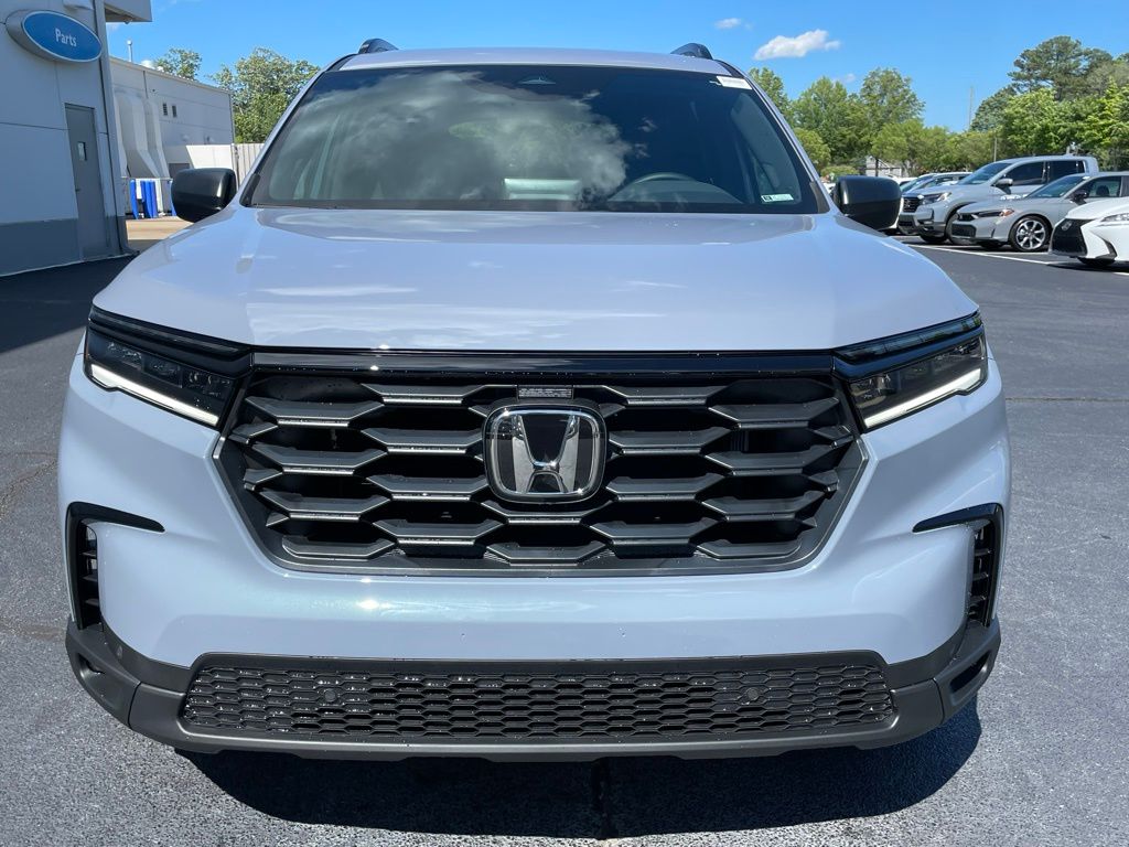 Thumbnail: 2025 Honda Pilot - 9