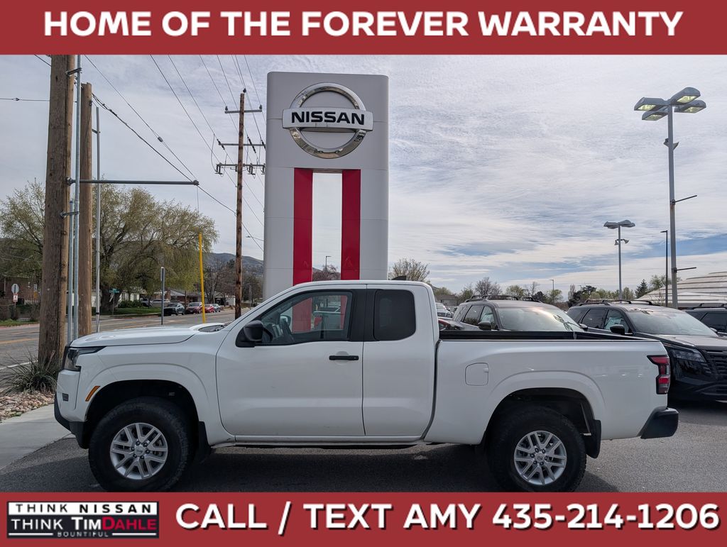 2022 Nissan Frontier S King Cab 4WD