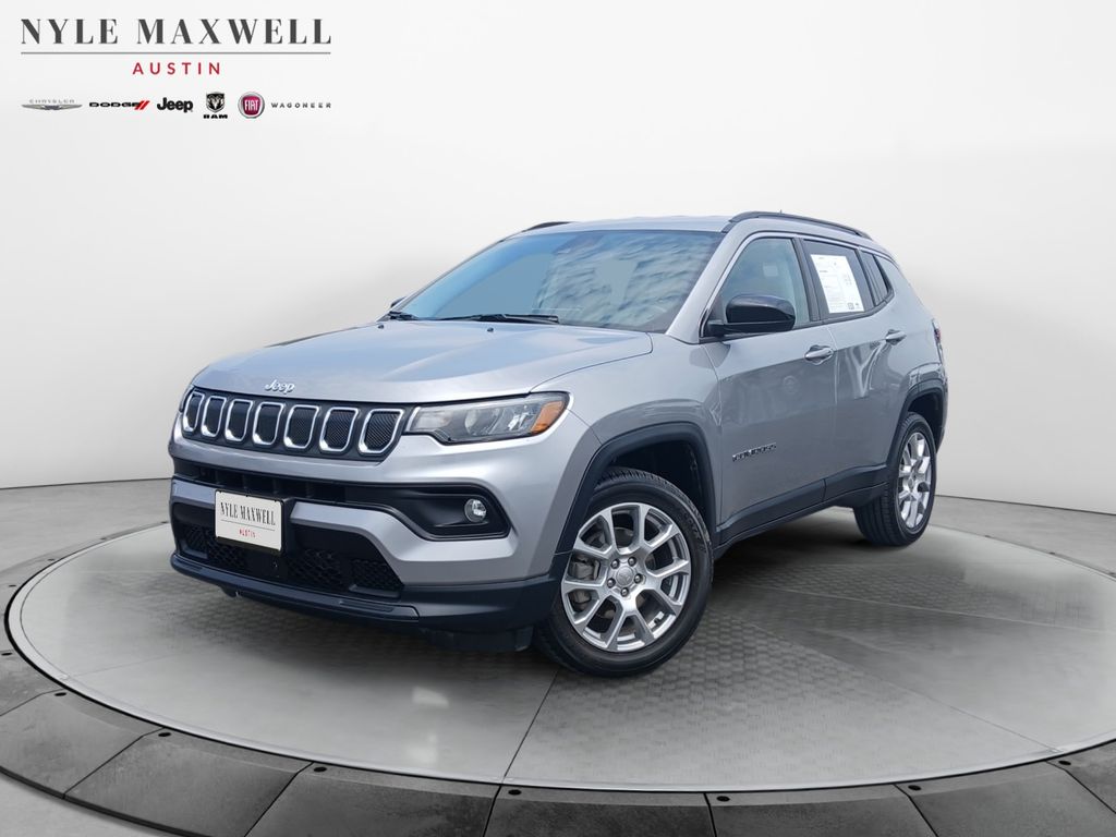 Used Car 2022 Jeep Compass  Latitude Lux For Sale Under $20,000 In Austin, Texas