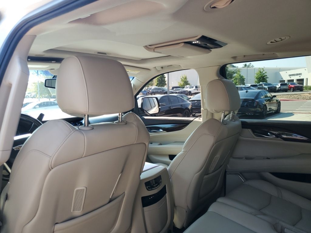 2016 Cadillac Escalade Esv  Utility Luxury Rear Wheel Drive In Austin, Texas