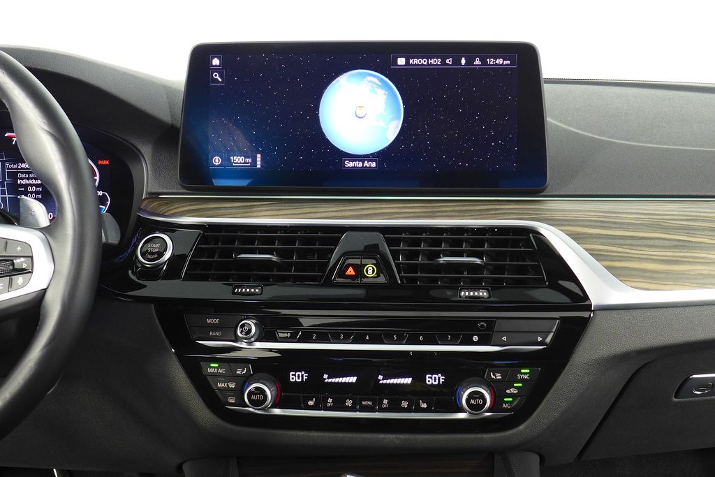 Thumbnail: 2023 BMW 5 Series - 26