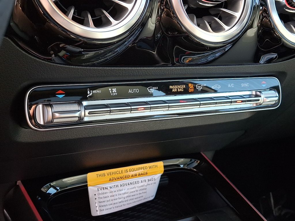 Thumbnail: 2026 Mercedes-Benz GLA - 11