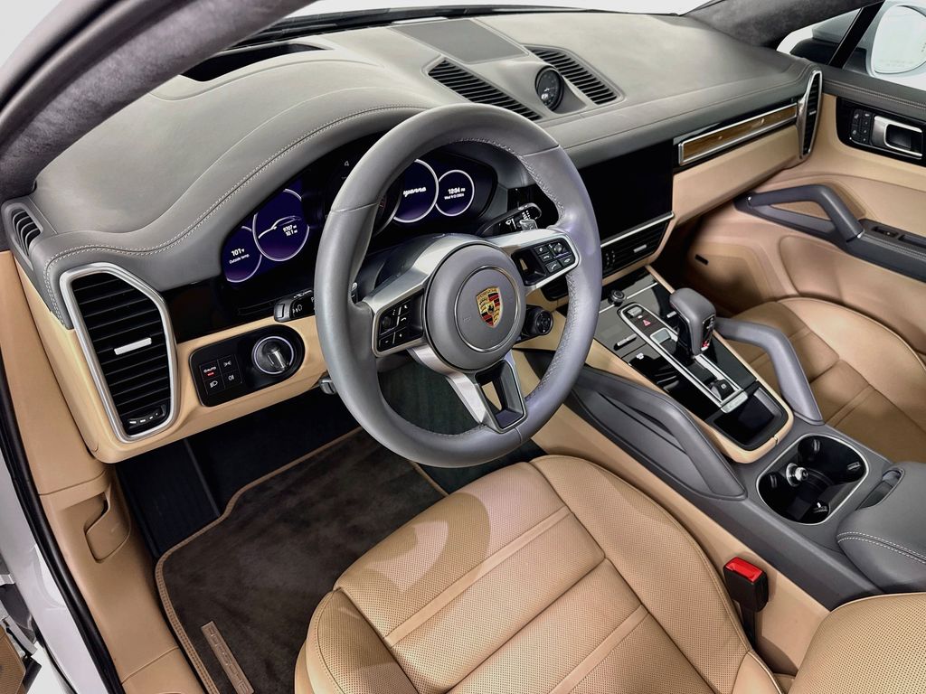 Thumbnail: 2023 Porsche  - 9