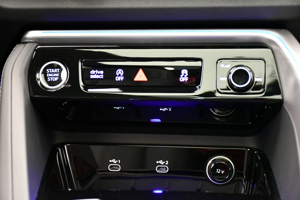 Thumbnail: 2025 Audi Q5 - 24