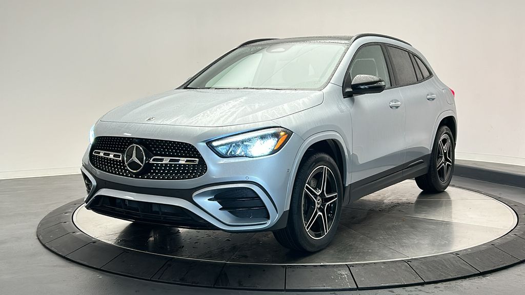 2025 Mercedes-Benz GLA 250 4MATIC 3