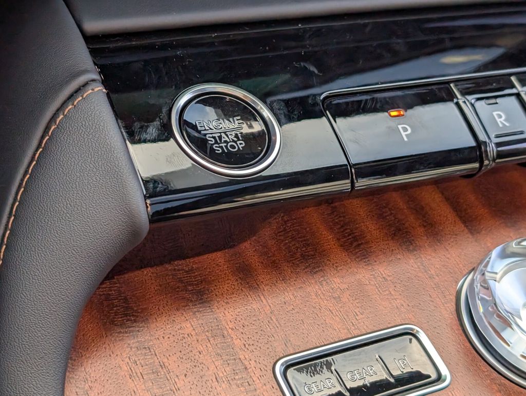 new 2026 Lincoln Navigator car, priced at $123,415