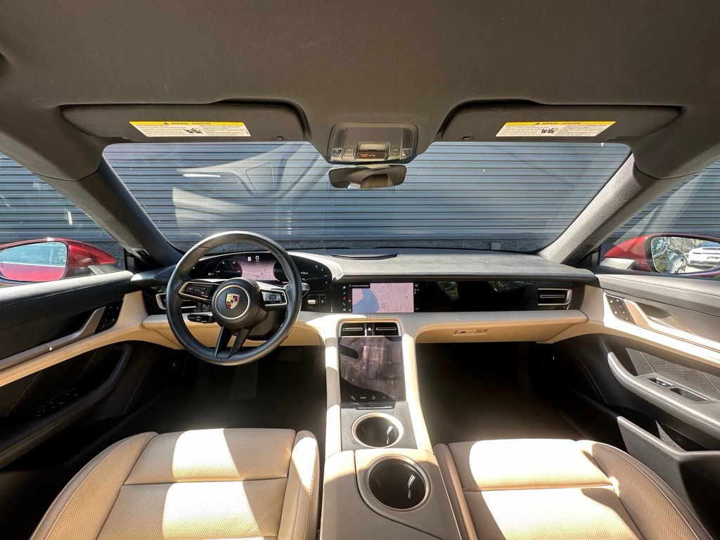 Thumbnail: 2021 Porsche Taycan - 31