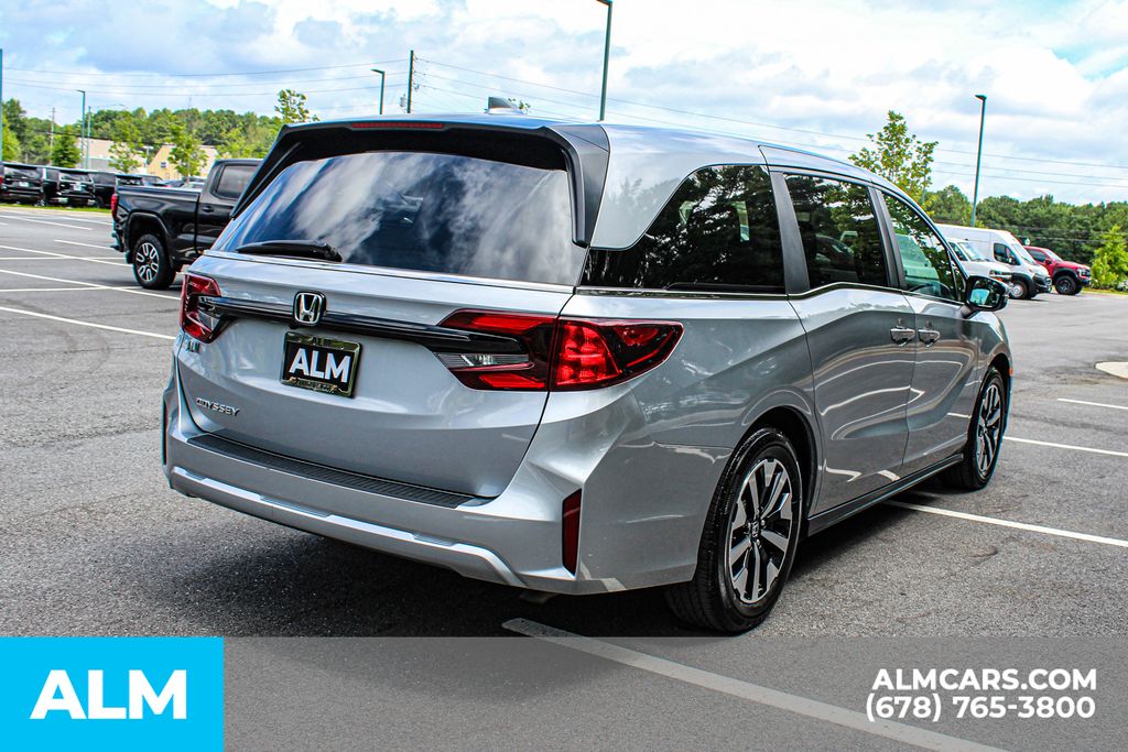 Used 2025 Blue Honda EX-L image 5