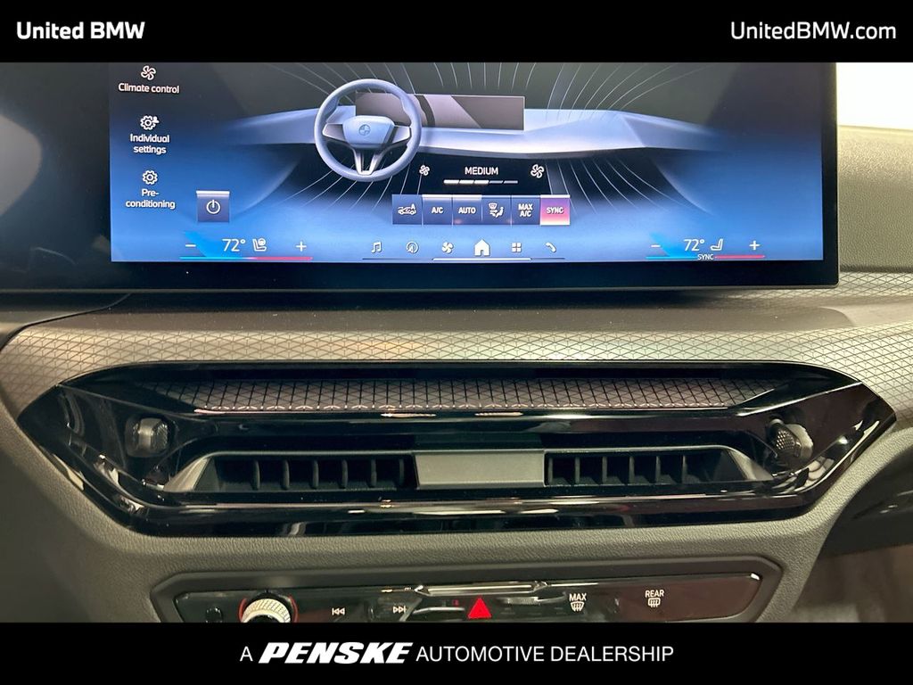 2025 BMW 3 Series 330i 19