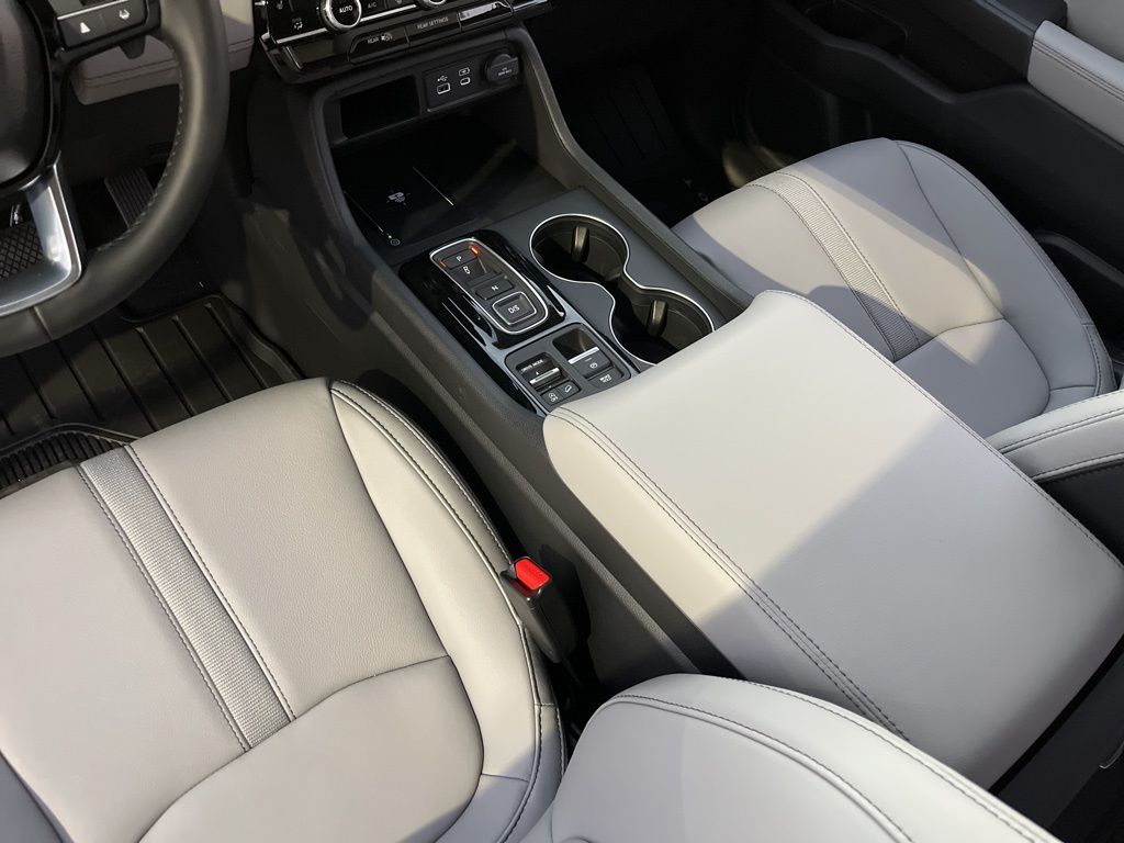 Thumbnail: 2025 Honda Pilot - 12