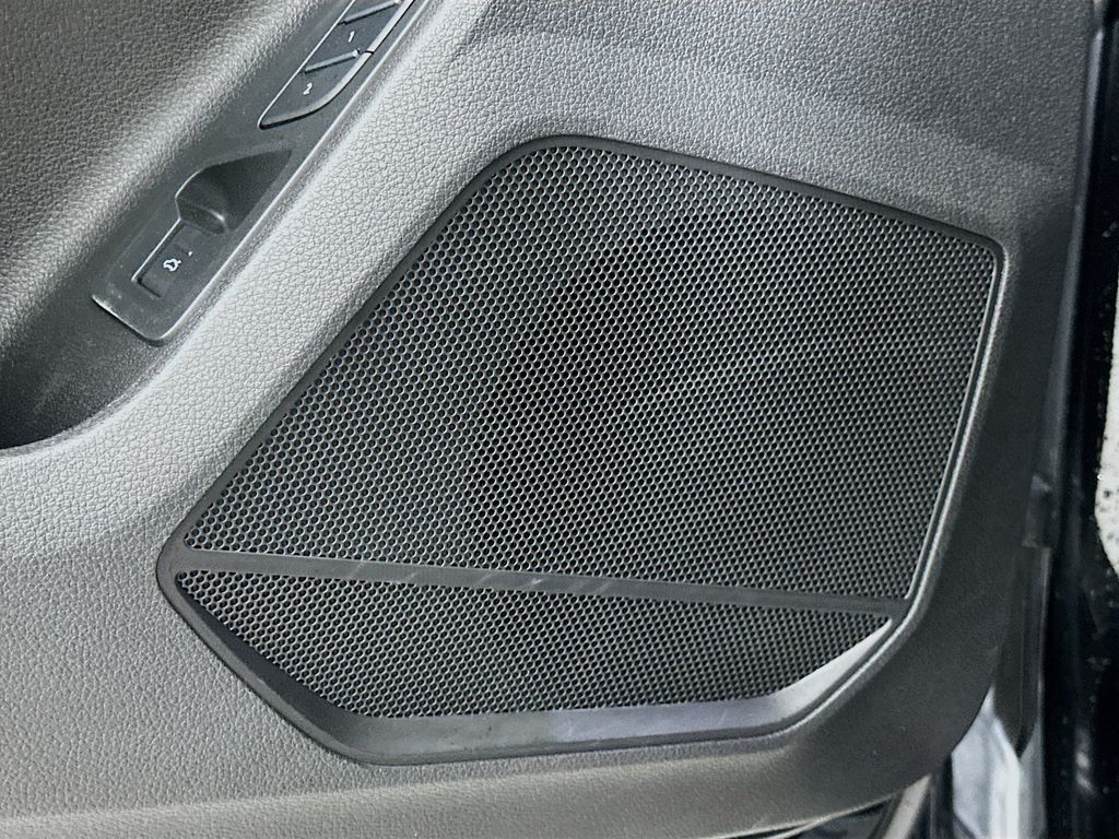 Thumbnail: 2022 Audi Q3 - 18