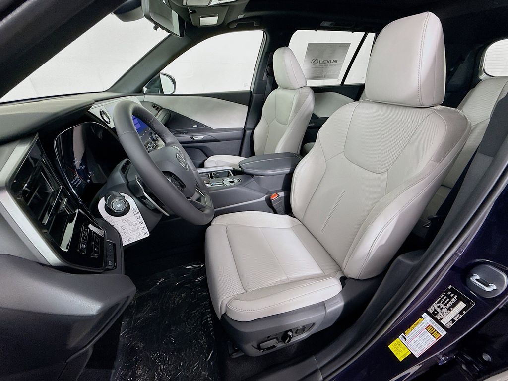 Thumbnail: 2026 Lexus TX - 16