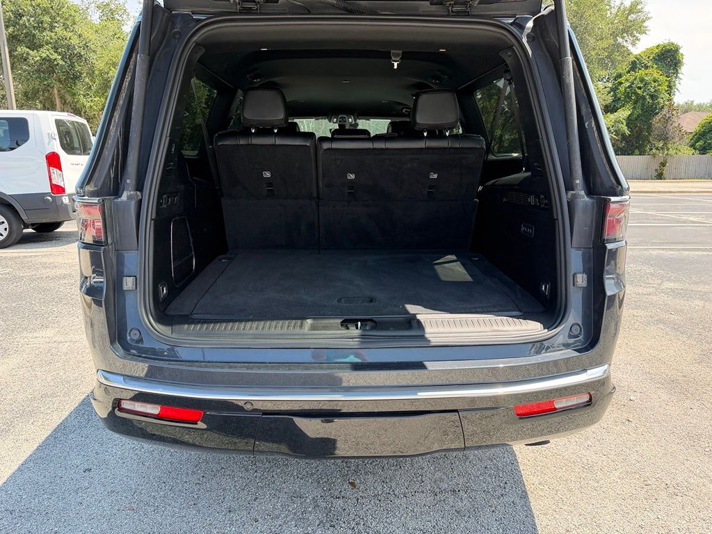 Used 2024 Jeep Wagoneer L SUV