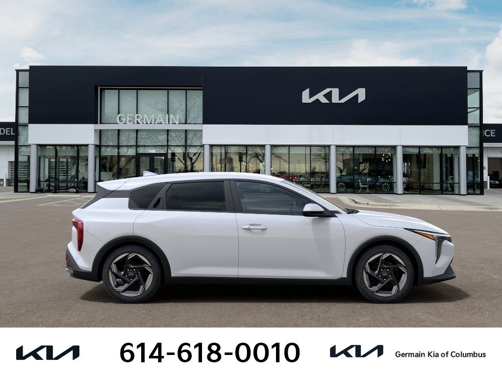 New 2026 White Kia EX image 10